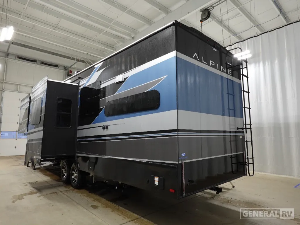 2025 Keystone Alpine 3910RK - Photo 4
