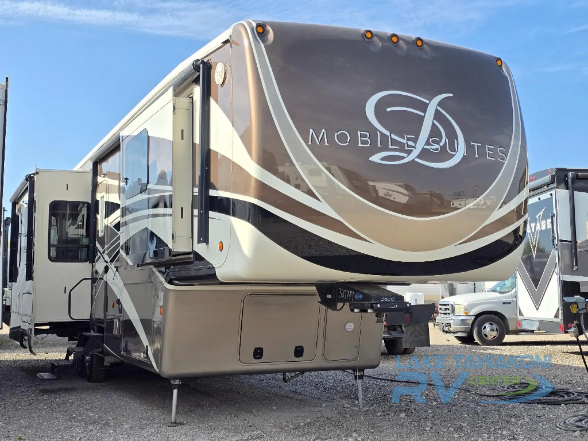 2017 DRV Mobile Suites 38RSSA - Photo 4