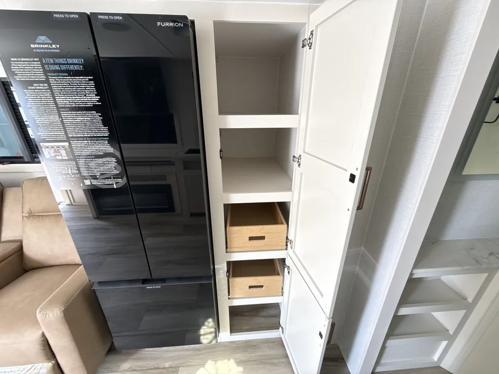 2026 Brinkley Model I 294, Photos photo 27