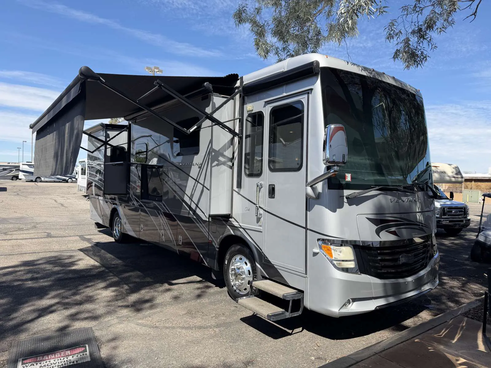 2016 Newmar Ventana 3709 - Photo 2