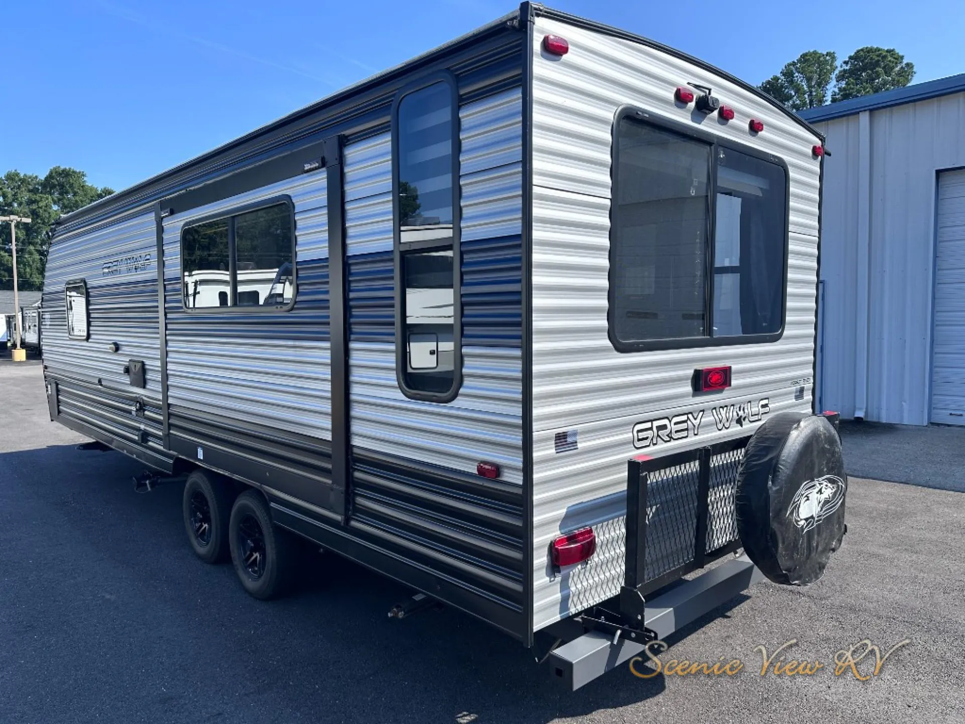 2022 Forest River Cherokee Grey Wolf 23MK — Photo 5