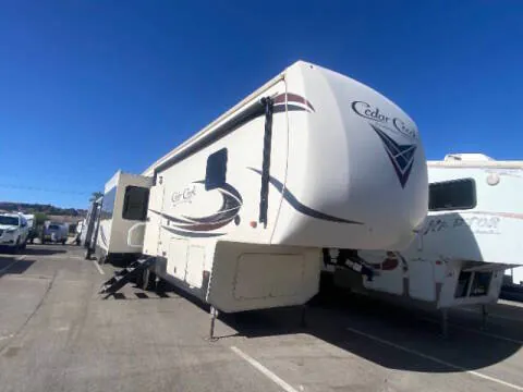 2022 Forest River Cedar Creek Silverback 29RW - Photo 2