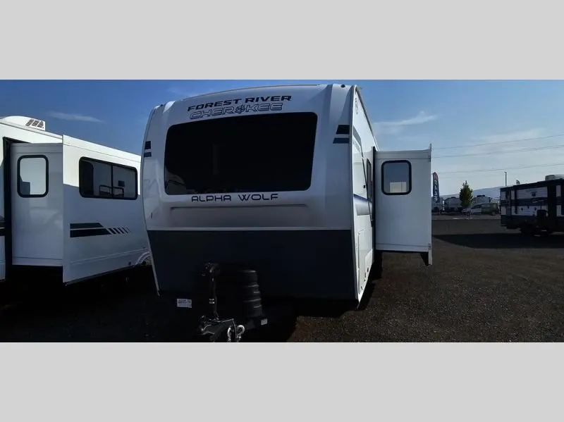 2026 Forest River Cherokee Alpha Wolf 29TB - Photo 4
