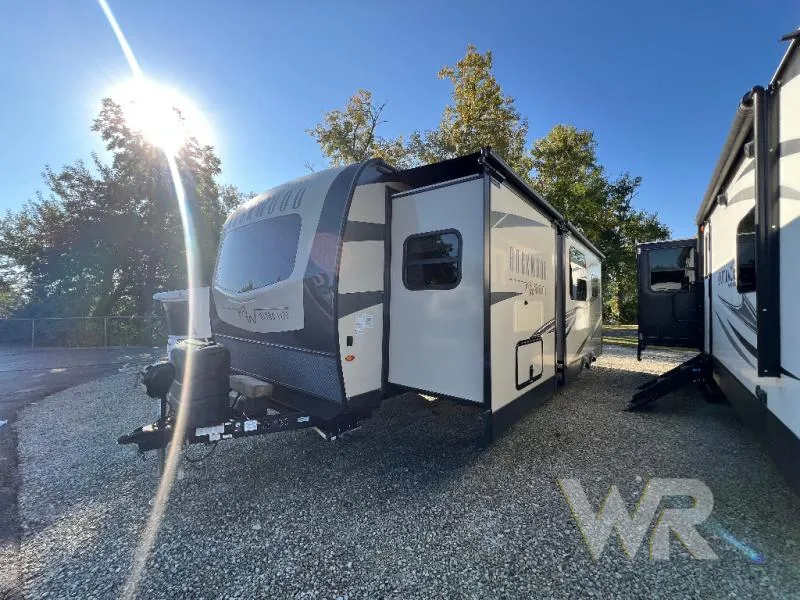 2022 Forest River Rockwood Ultra Lite 2614BS - Photo 4