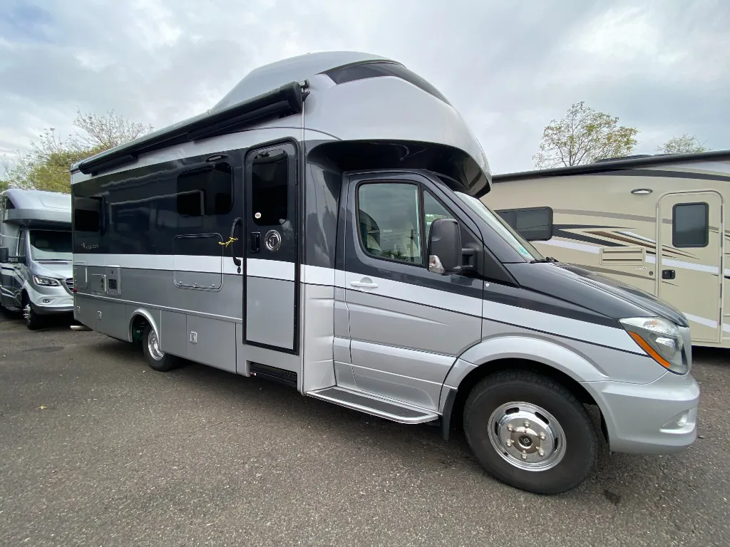 2019 Tiffin Wayfarer 24 TW, Photos photo 12