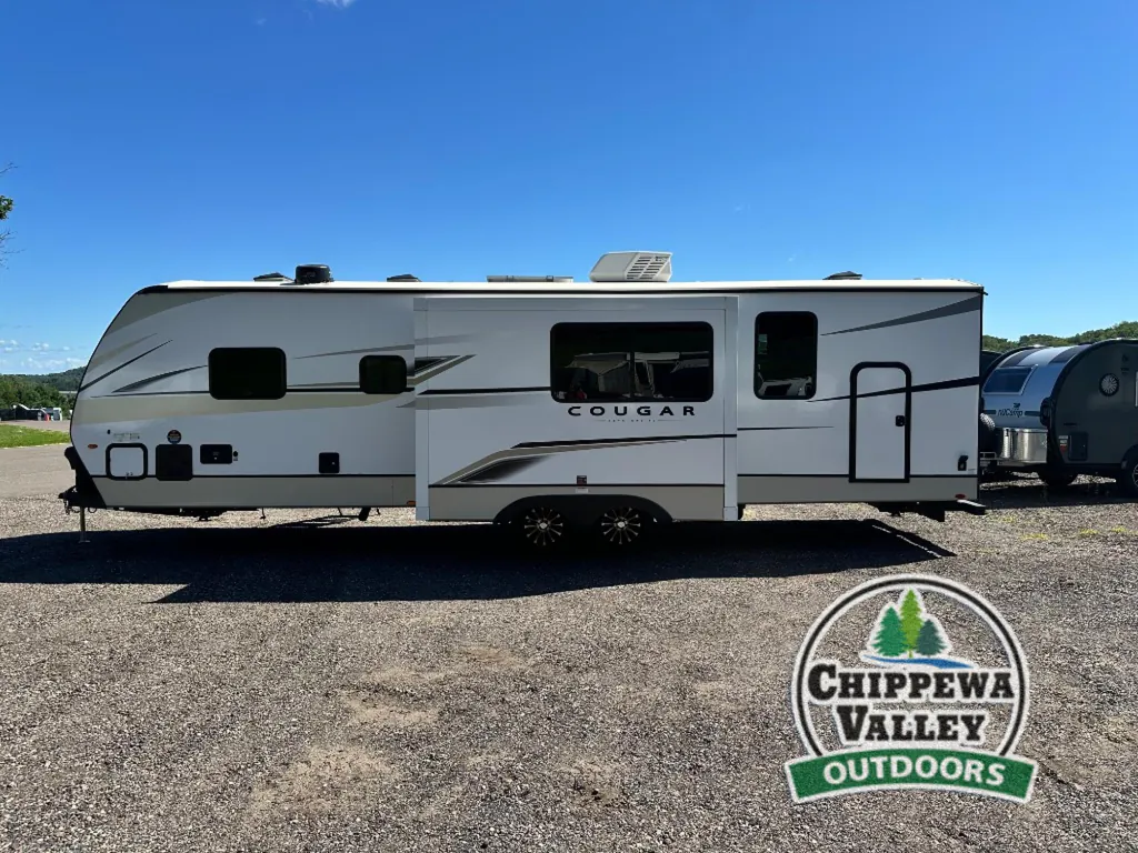 2024 Keystone RV Cougar Half-Ton 30BHS, Photos photo 5