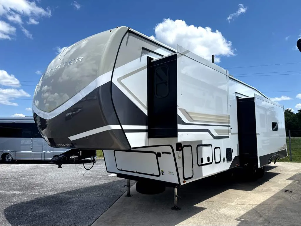 2026 Keystone Sprinter 3500RDB - Photo 2