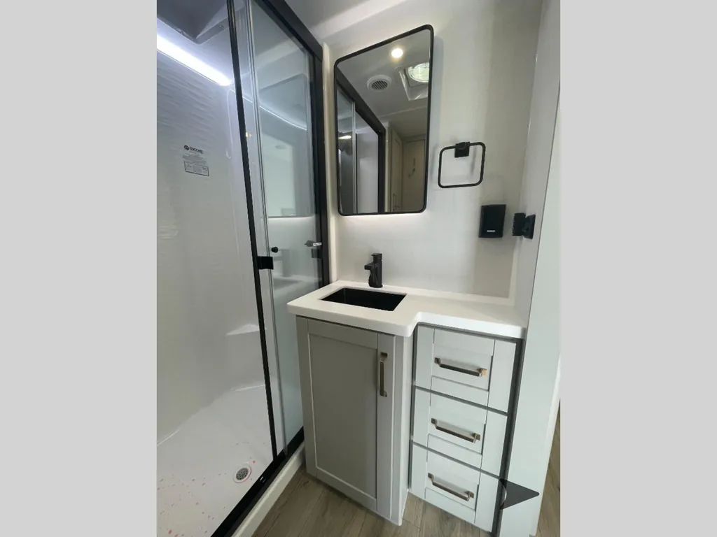 2026 Brinkley Model Z 3515, Photos photo 55