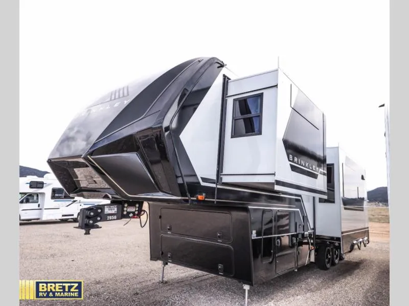 2026 Brinkley Model G 3250 - Photo 2