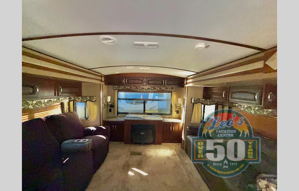 2015 Keystone Outback 298RE, Photos photo 12