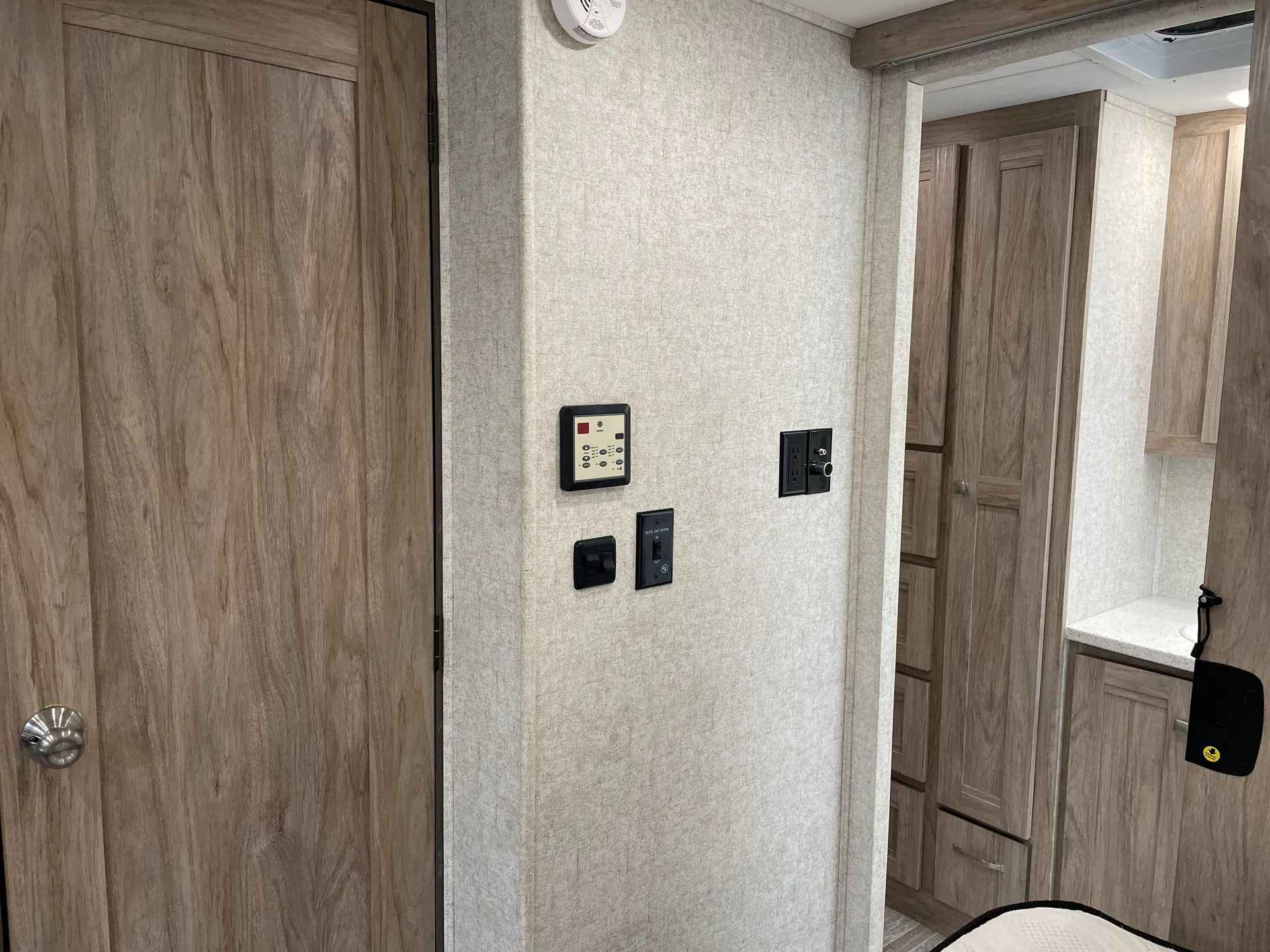 2020 Forest River Forester 2441DS — bedroom