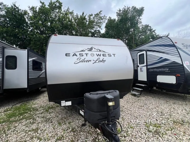 2021 Forest River RV East to West 27KNS - Photo 2