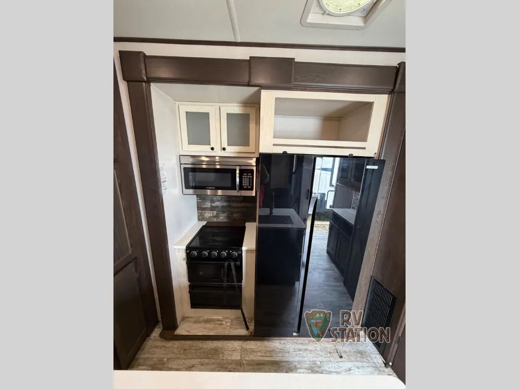2022 Forest River XLR Nitro 35DK5, Photos photo 9