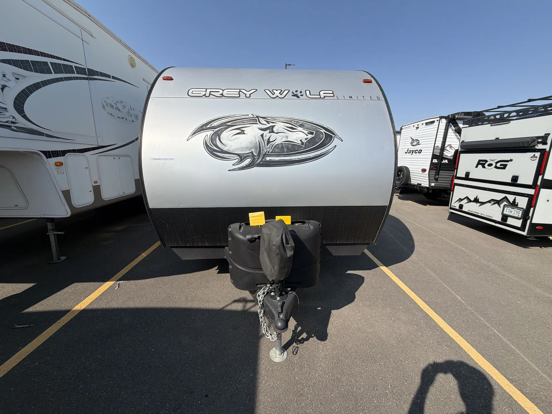 2020 Forest River Cherokee Grey Wolf 27RR — front