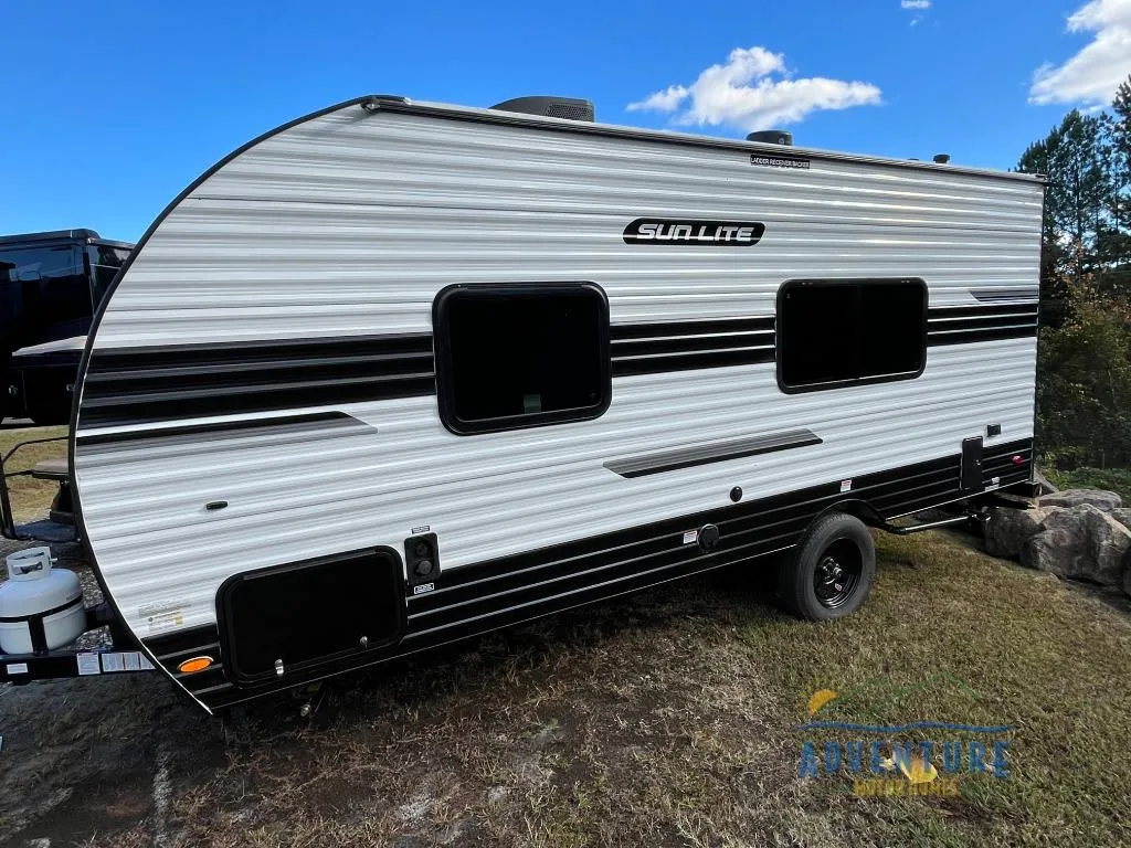 2026 Sunset Park RV Sun Lite LTD 19RB - Photo 2