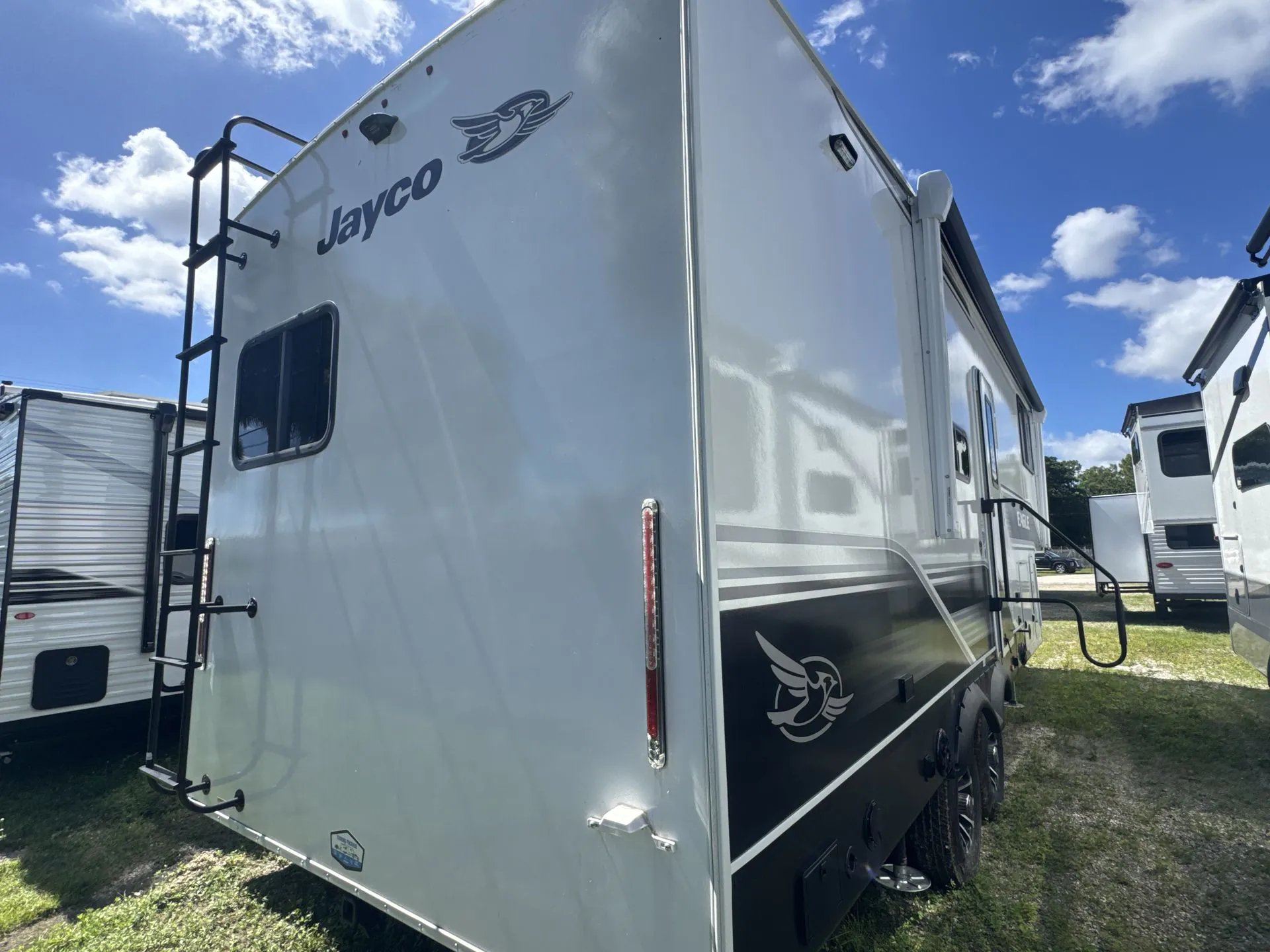 2026 Jayco Eagle HT 26REC - Photo 4
