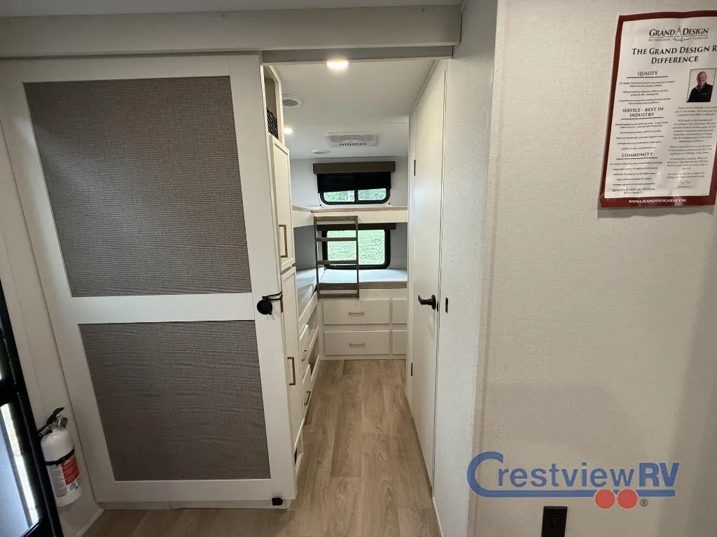 2026 Grand Design Transcend 305BHT - Photo 4