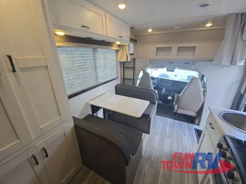 2025 Gulf Stream RV Yellowstone 6237LE - Photo 4