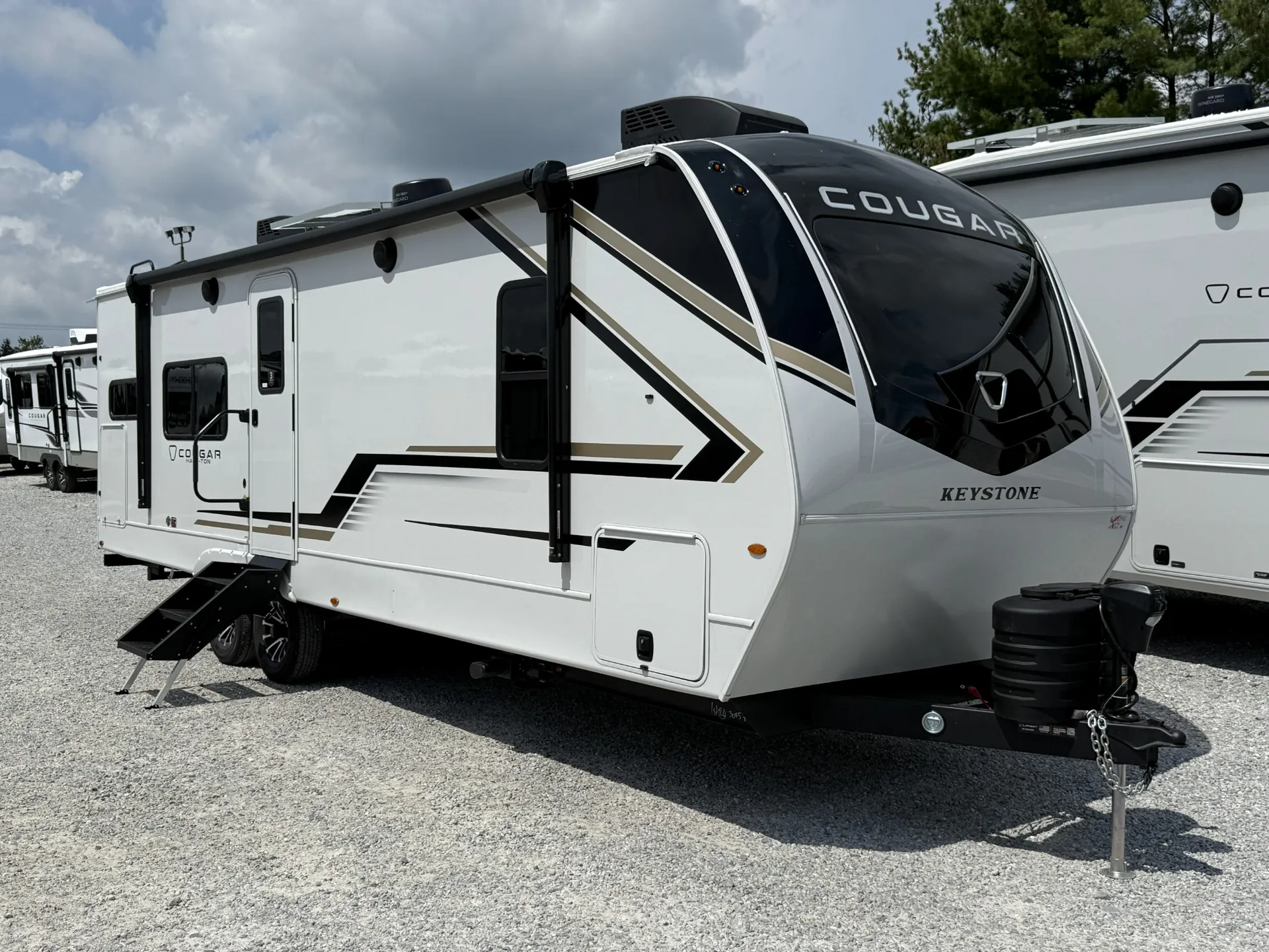 2026 Keystone Cougar Half-Ton 25MLE - Photo 2