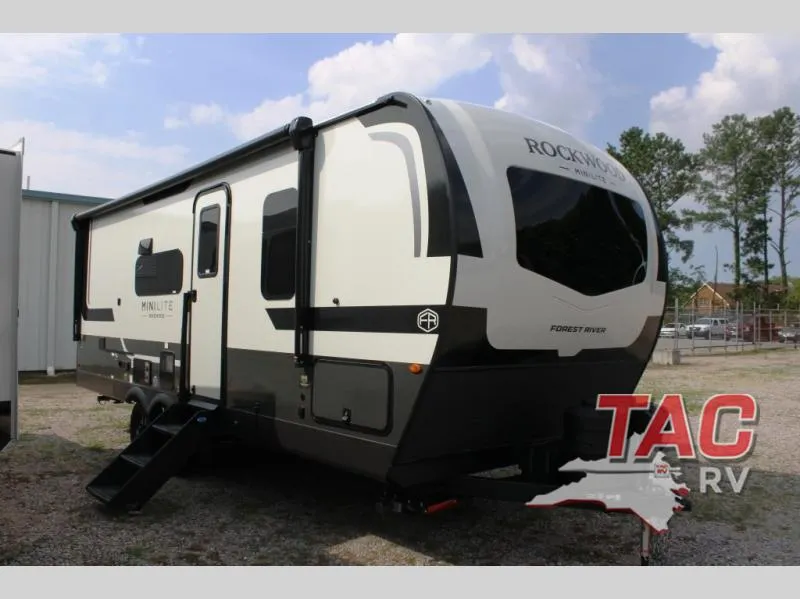 2027 Forest River Rockwood Mini Lite 2520BH - Photo 2