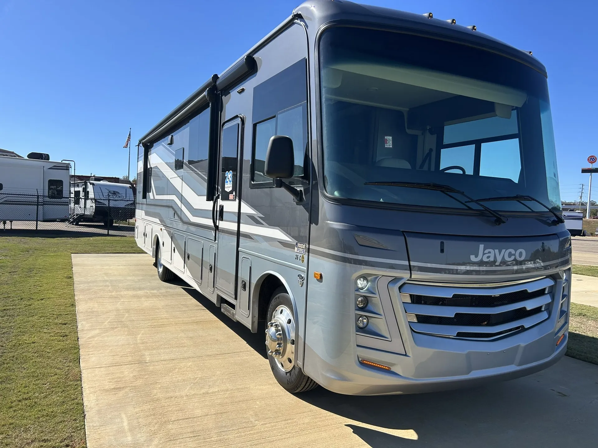 2026 Jayco Precept 36C - Photo 2