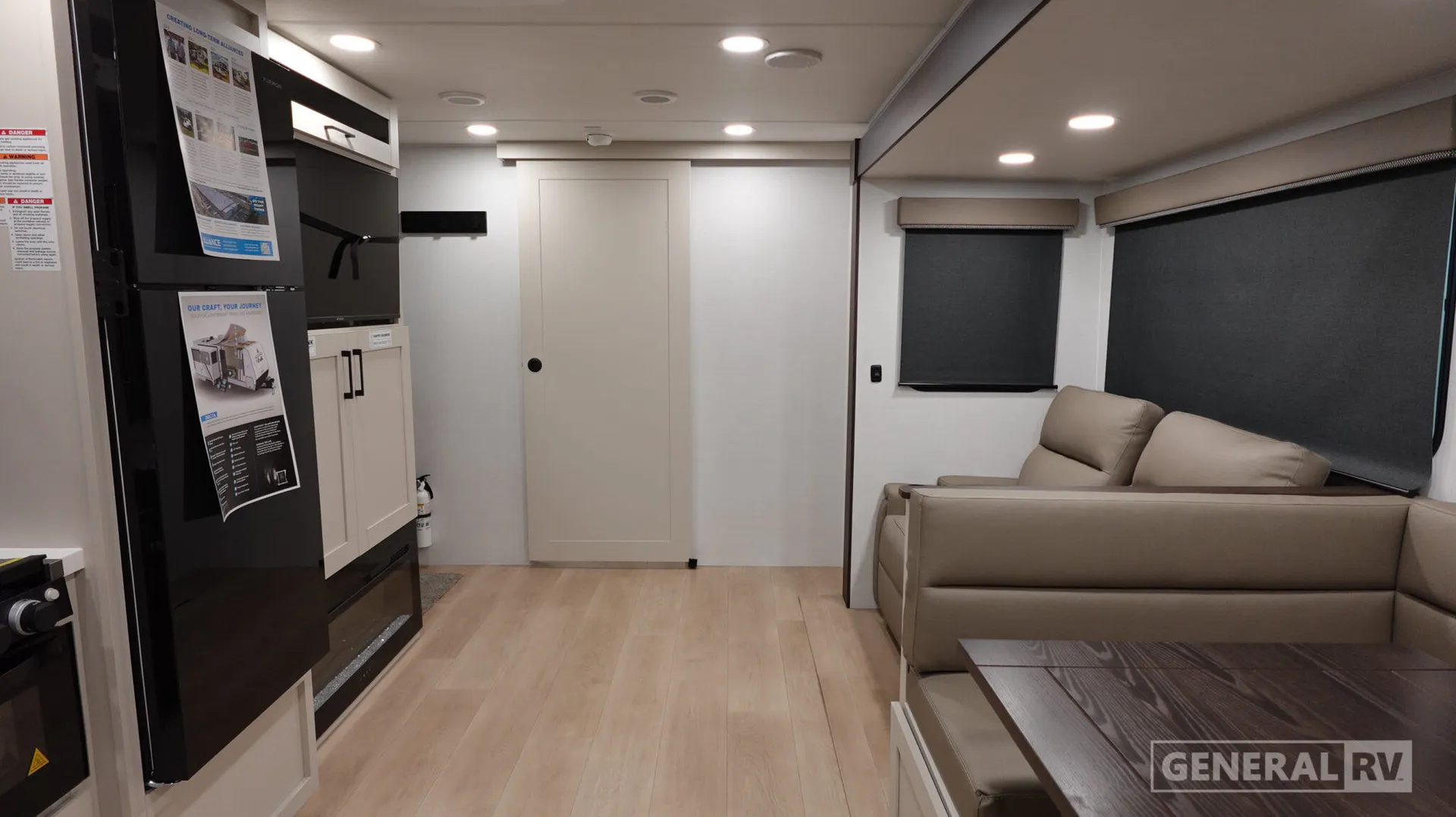 2027 Alliance RV Delta 262RB - Photo 3