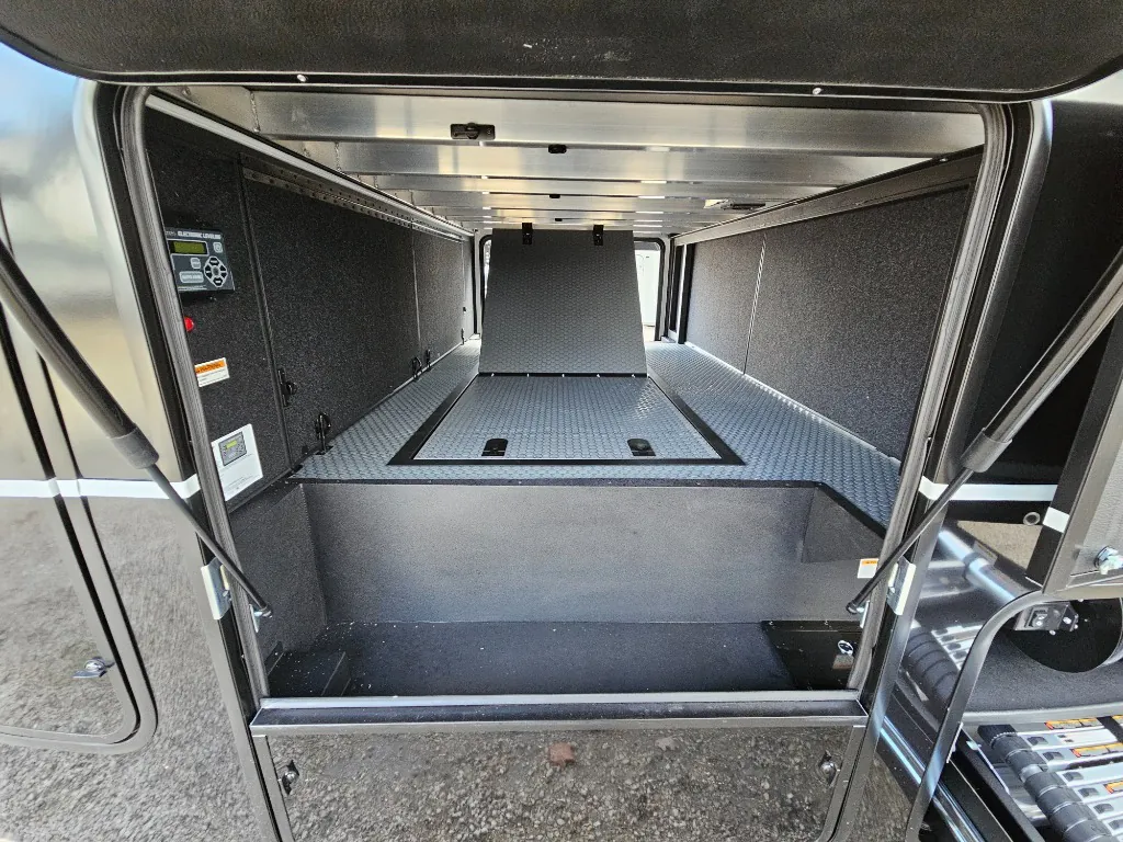 2026 Brinkley Model G 4150, Photos photo 85