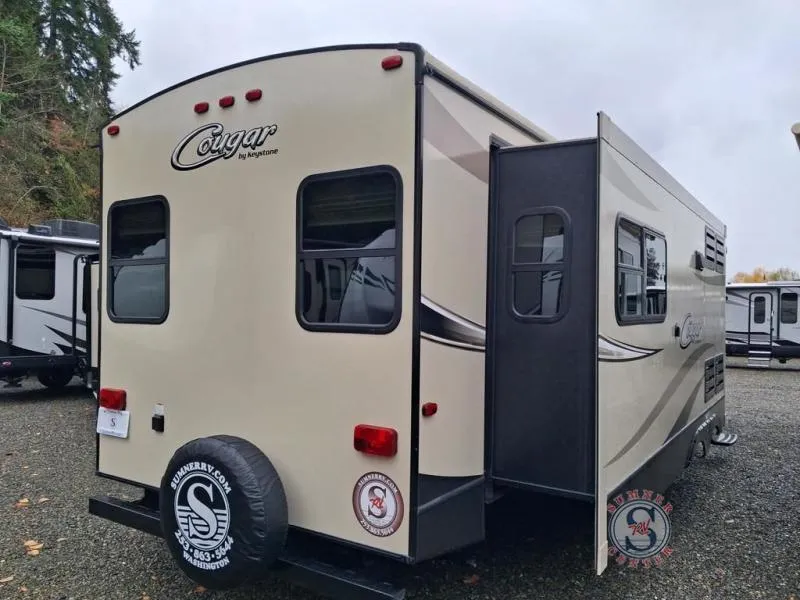 2017 Keystone RV Cougar Half-Ton Series Used    33-SAB - Photo 4