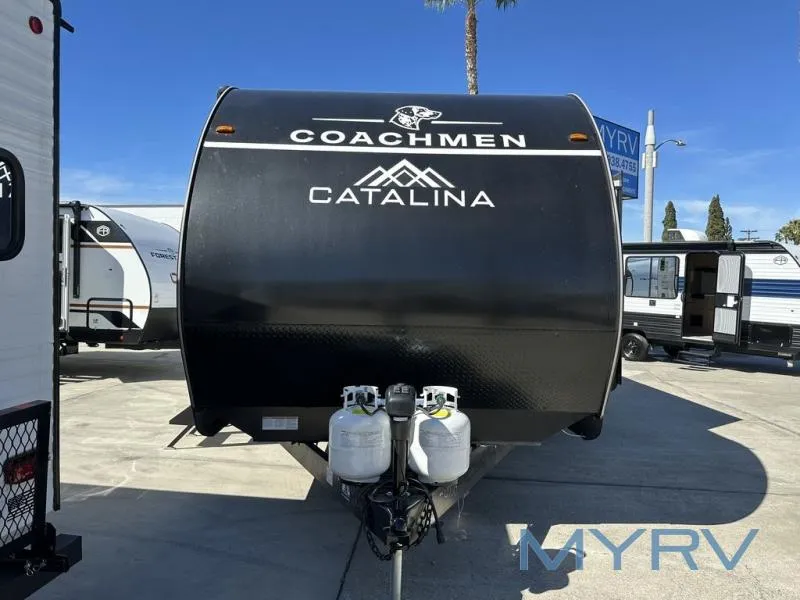 2026 Coachmen Catalina Summit Series 8 261BHS - Photo 3