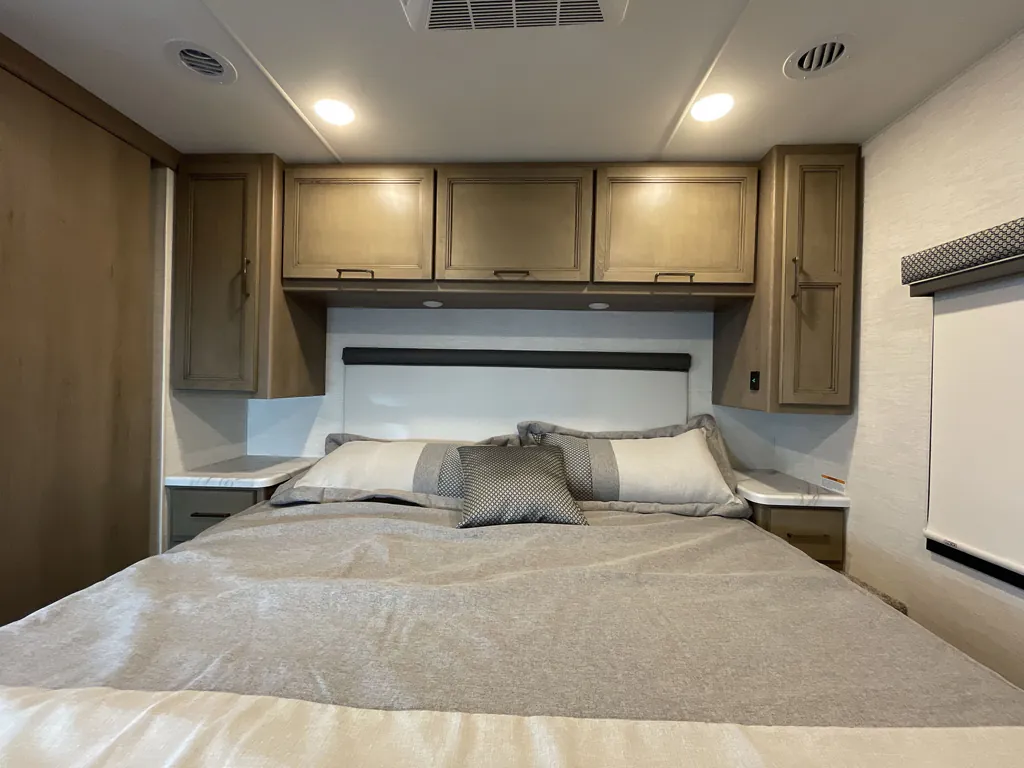 2026 Thor Motor Coach Freedom Traveler A29, Photos photo 19