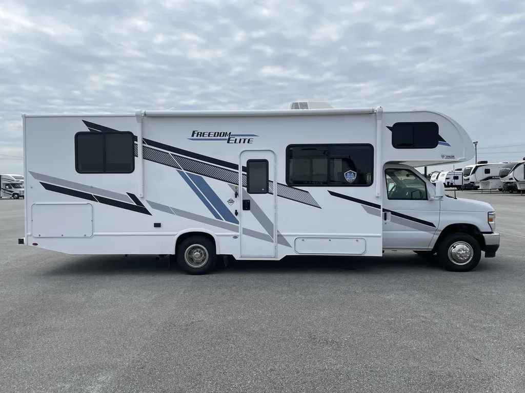 2026 Thor Motor Coach Freedom Elite 28HZ, Photos photo 5