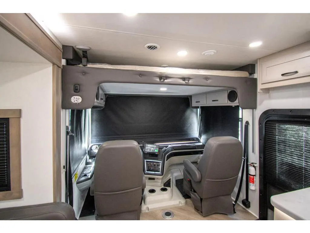 2027 Entegra Coach Emblem 36U, Photos photo 4