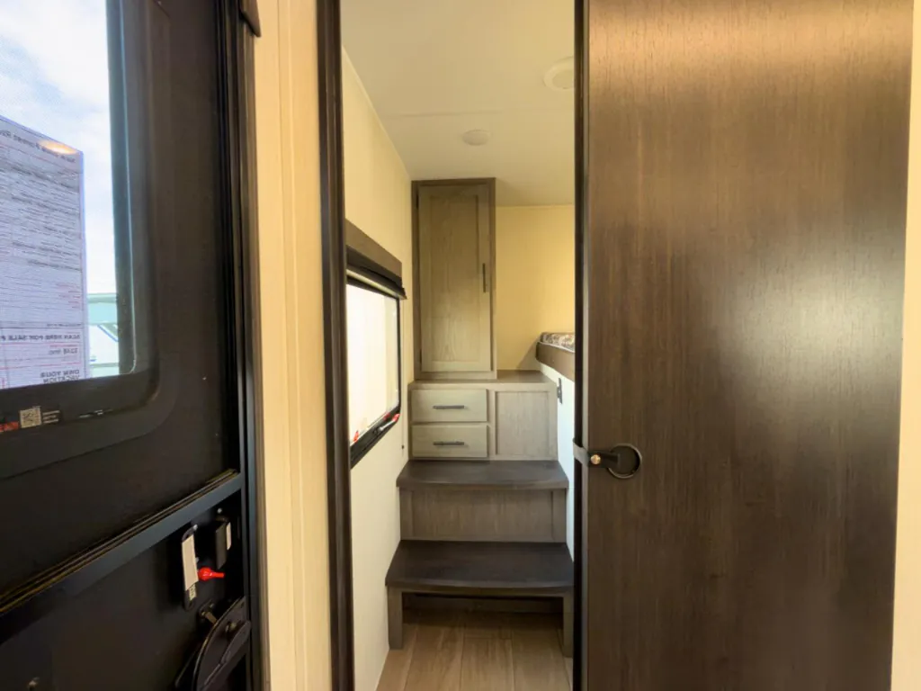 2026 Forest River Cherokee Alpha Wolf 29DCB, Photos photo 17