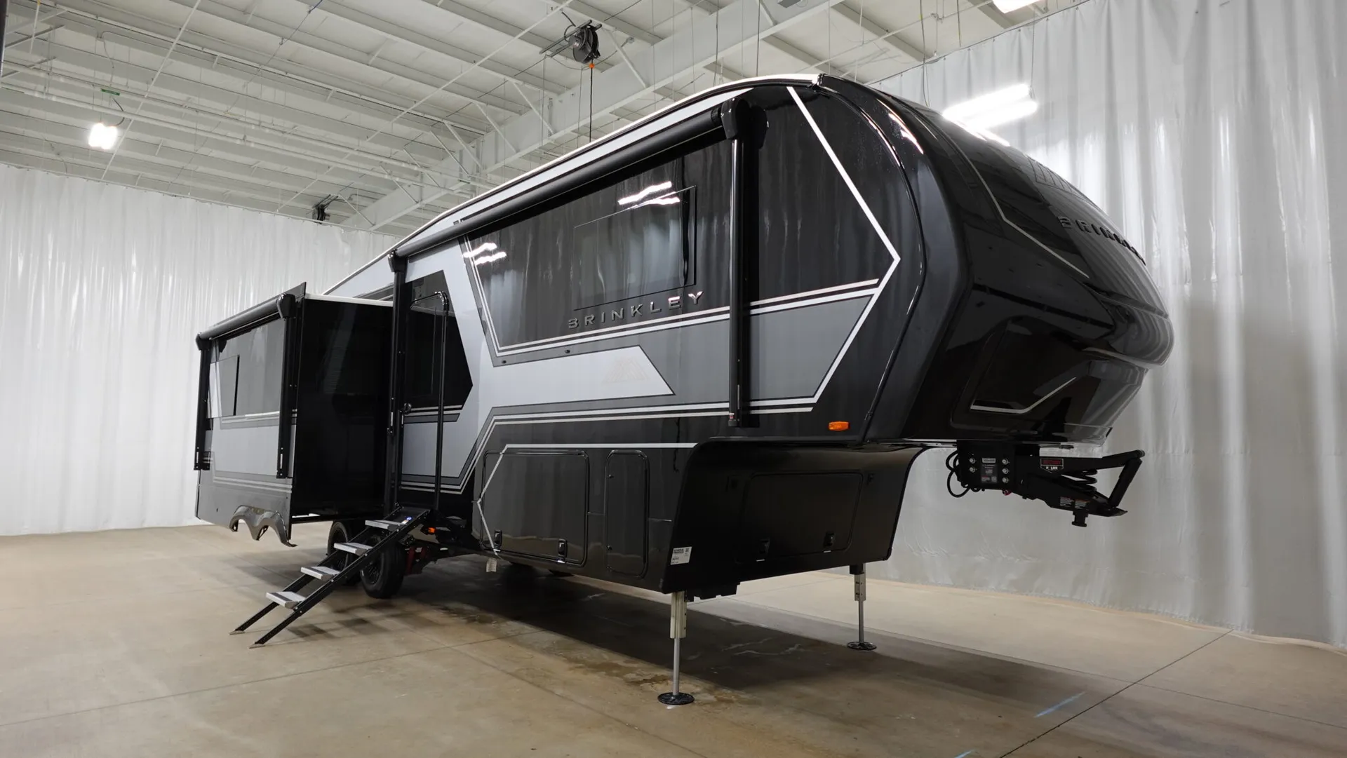 2026 Brinkley Model Z 3100 - Photo 2