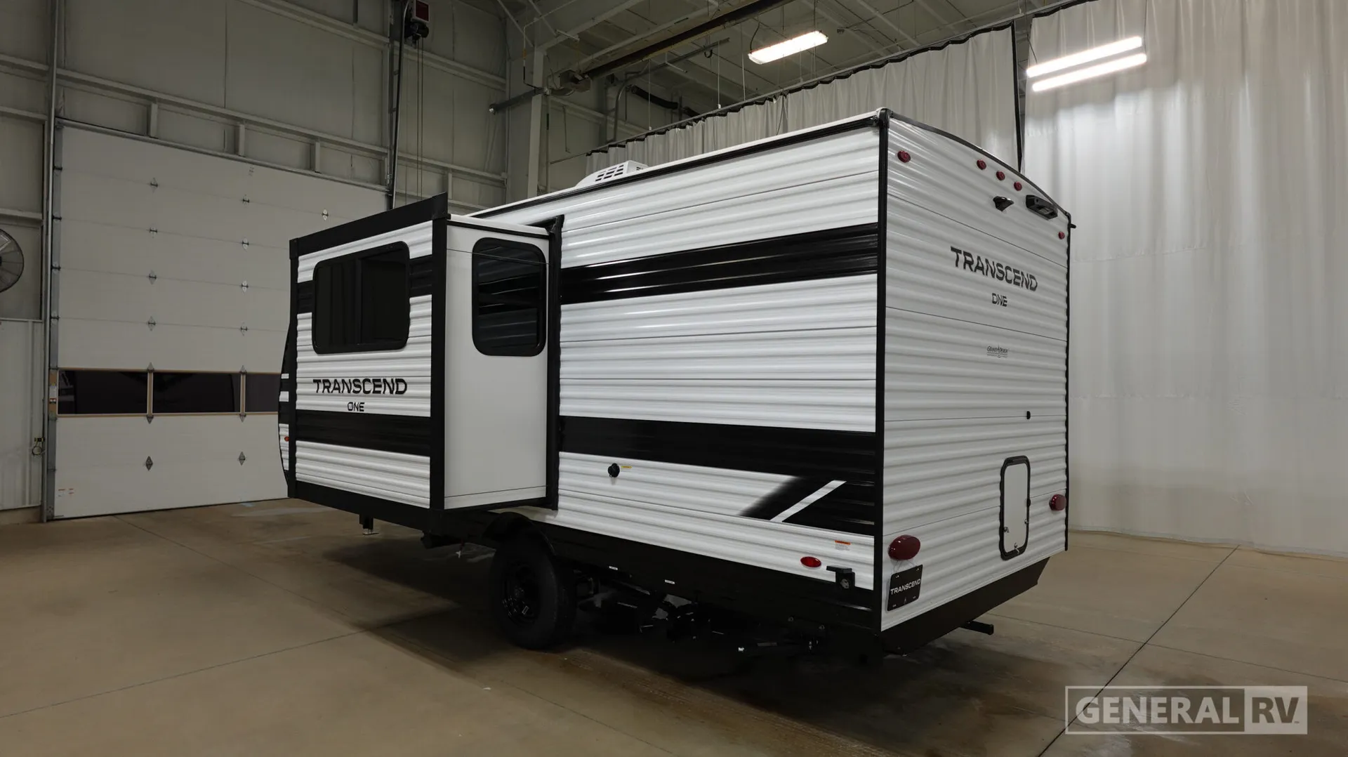 2026 Grand Design Transcend One 161BH - Photo 4