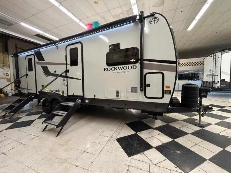 2026 Forest River Rockwood Ultra Lite 2608BS - Photo 2