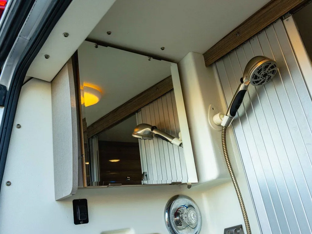 2019 Winnebago Travato 59KL, Photos photo 16
