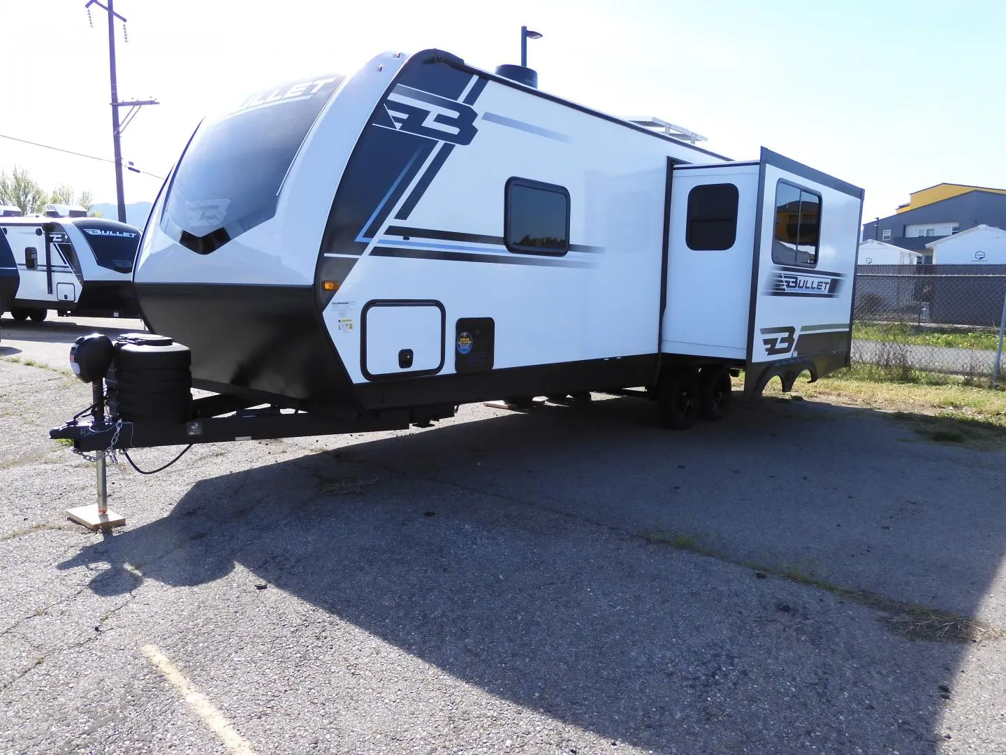 2025 Keystone Bullet Crossfire 245RKSWE - Photo 3