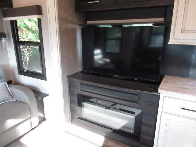2020 Jayco North Point 387FBTS, Photos photo 10