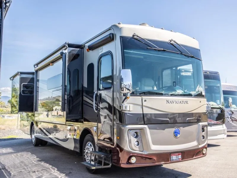 2022 Holiday Rambler Navigator 38K - Photo 3