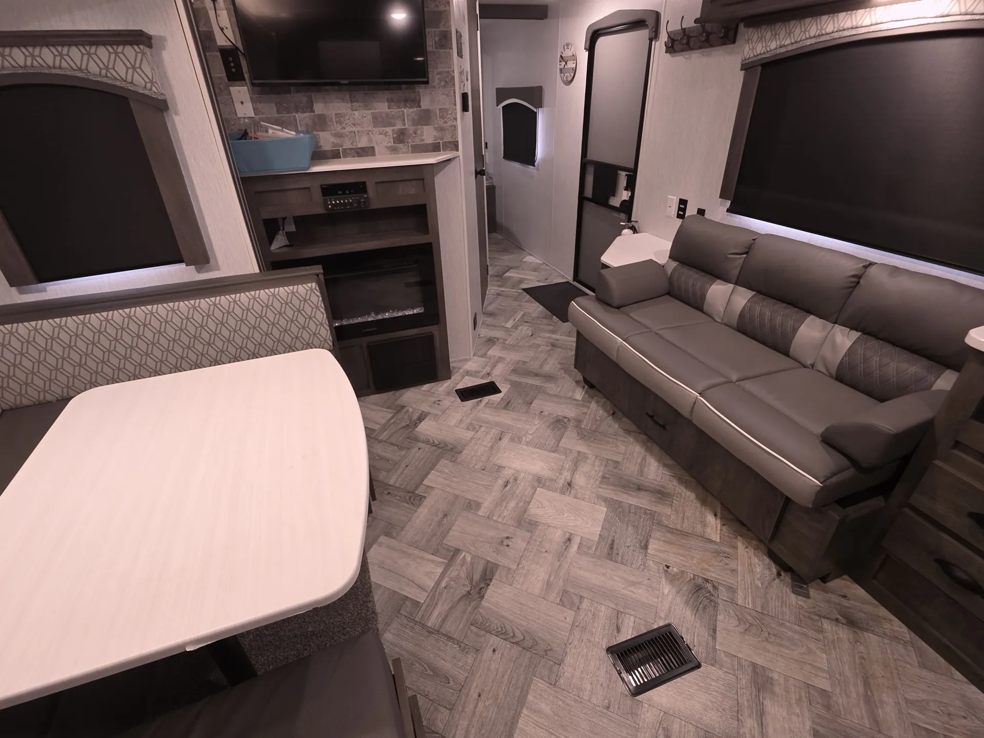 2022 Forest River EVO T2360 — living area main