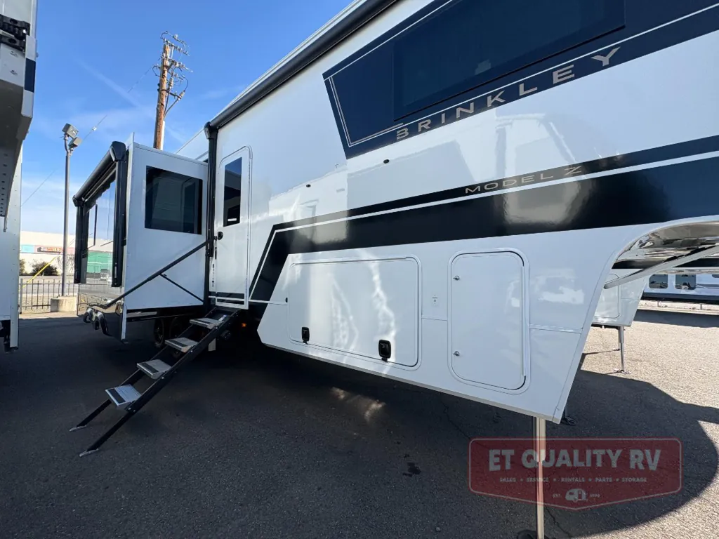 2026 Brinkley Model Z 3515, Photos photo 18