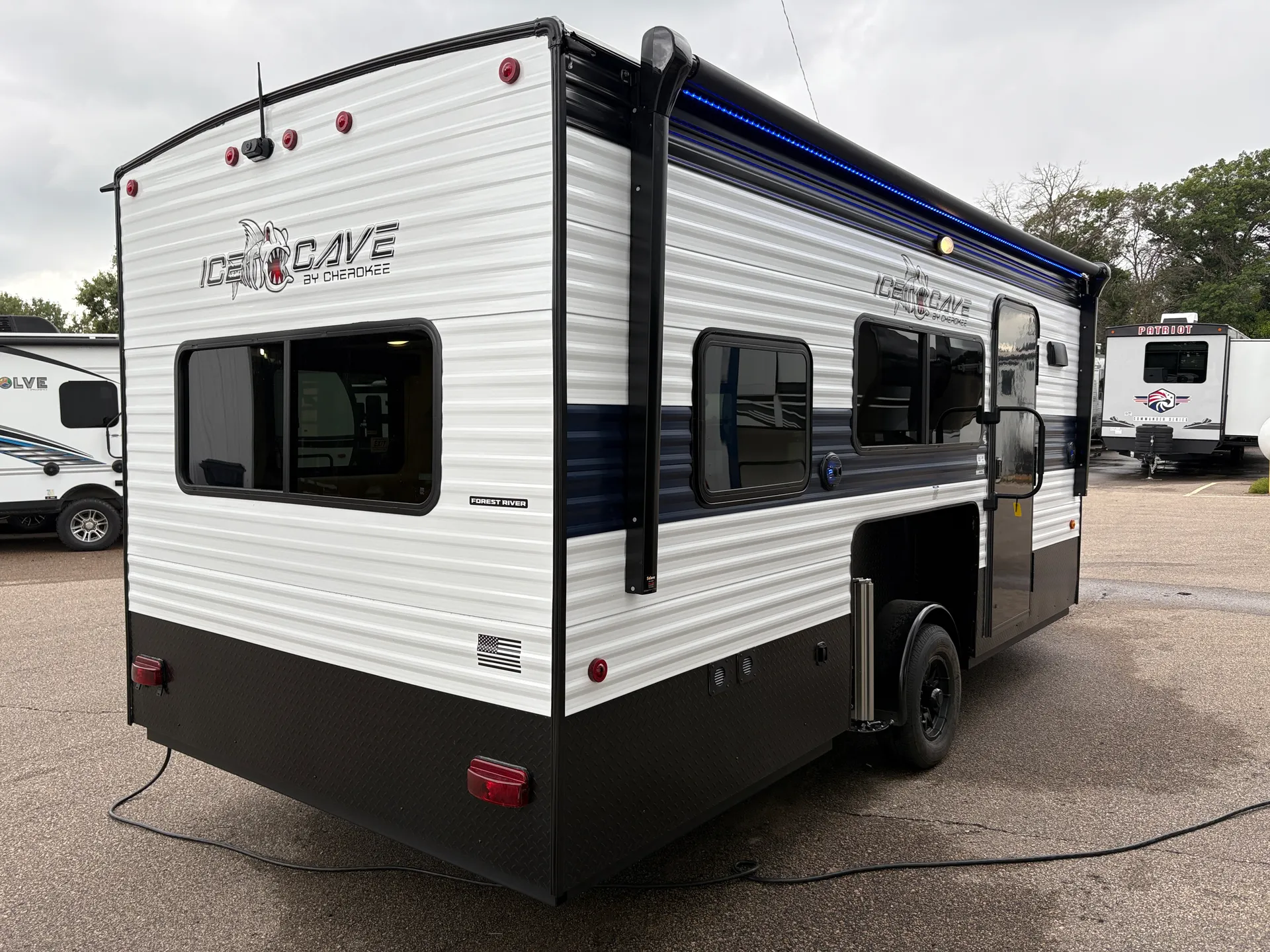 2026 Forest River Cherokee Grey Wolf 16BF - Photo 3