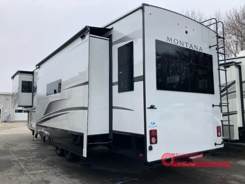 2025 Keystone Montana 3231CK - Photo 4