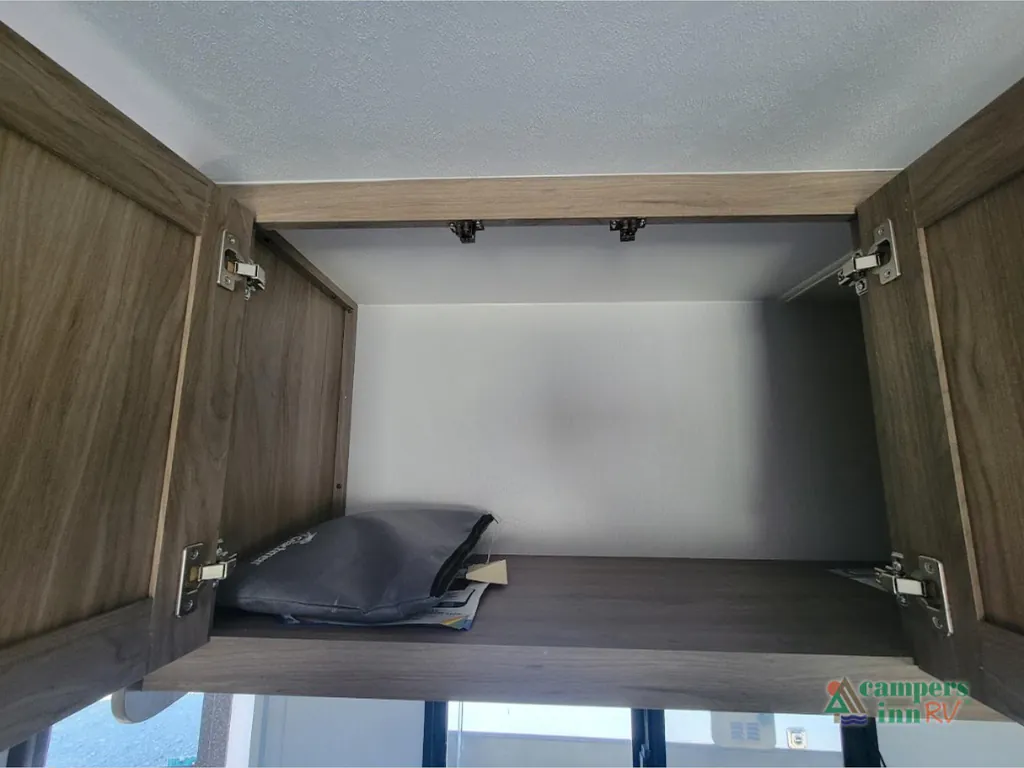 2026 Coachmen Freedom Express Select 31SE, Photos photo 31