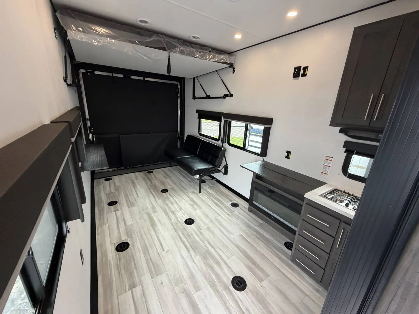 2026 Keystone IMPACT 321LT - Photo 2