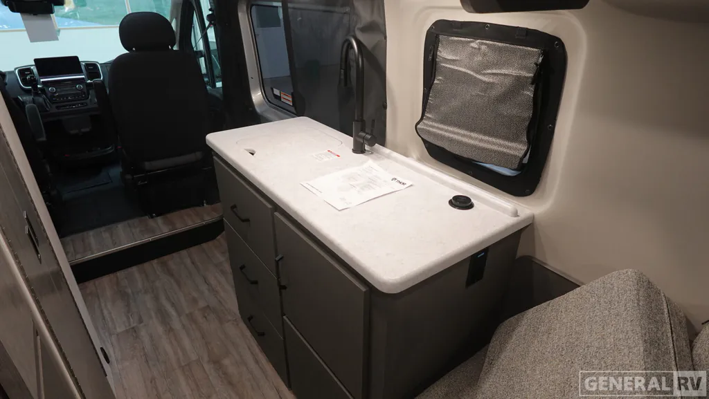 2026 Thor Motor Coach Tellaro Sport 20U, Photos photo 13
