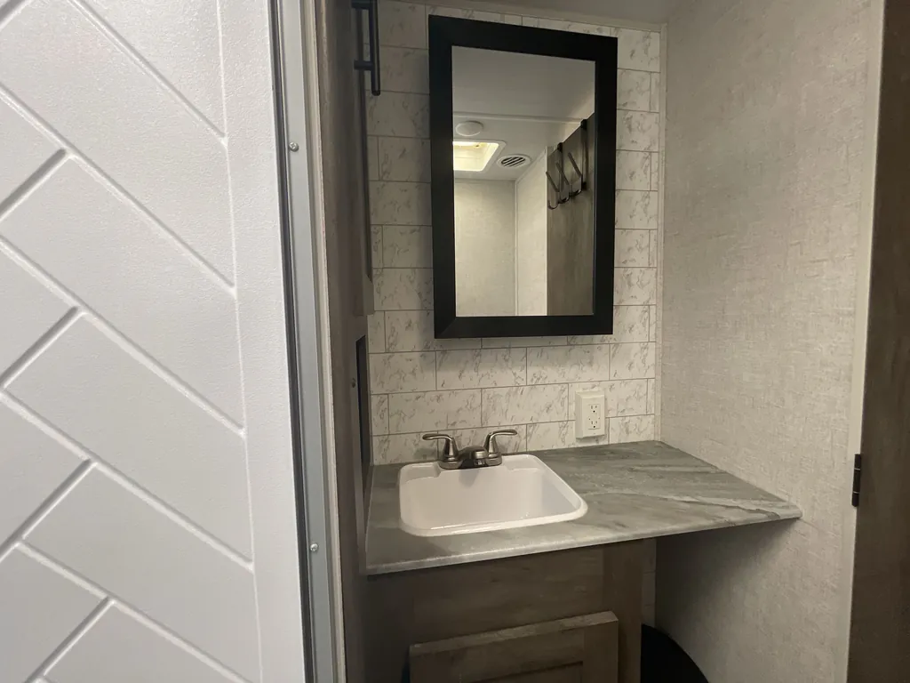 2020 Forest River Wildwood 27RKS, Photos photo 24