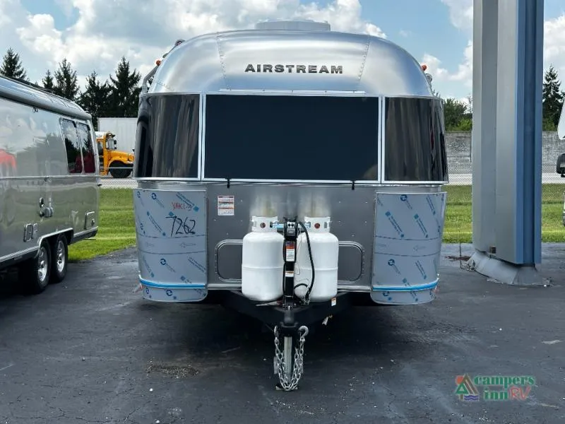 2026 Airstream Flying Cloud 30FBBT - Photo 3
