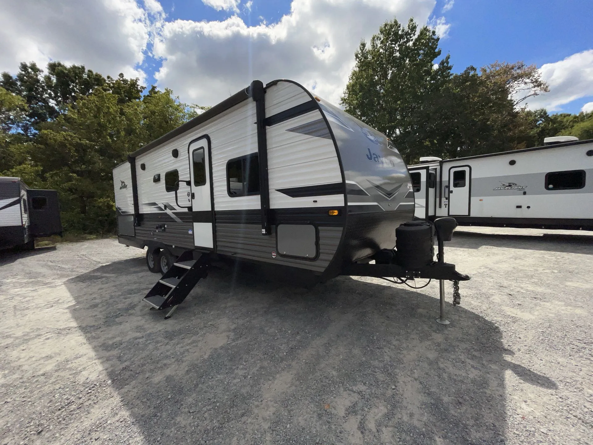 2023 Jayco Jay Flight 267BHS - Photo 2